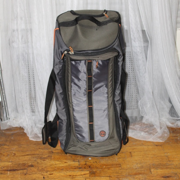 Timberland OIive Green Wheeled Travel Duffle Bag. Approx. 32" - Picture 1 of 11